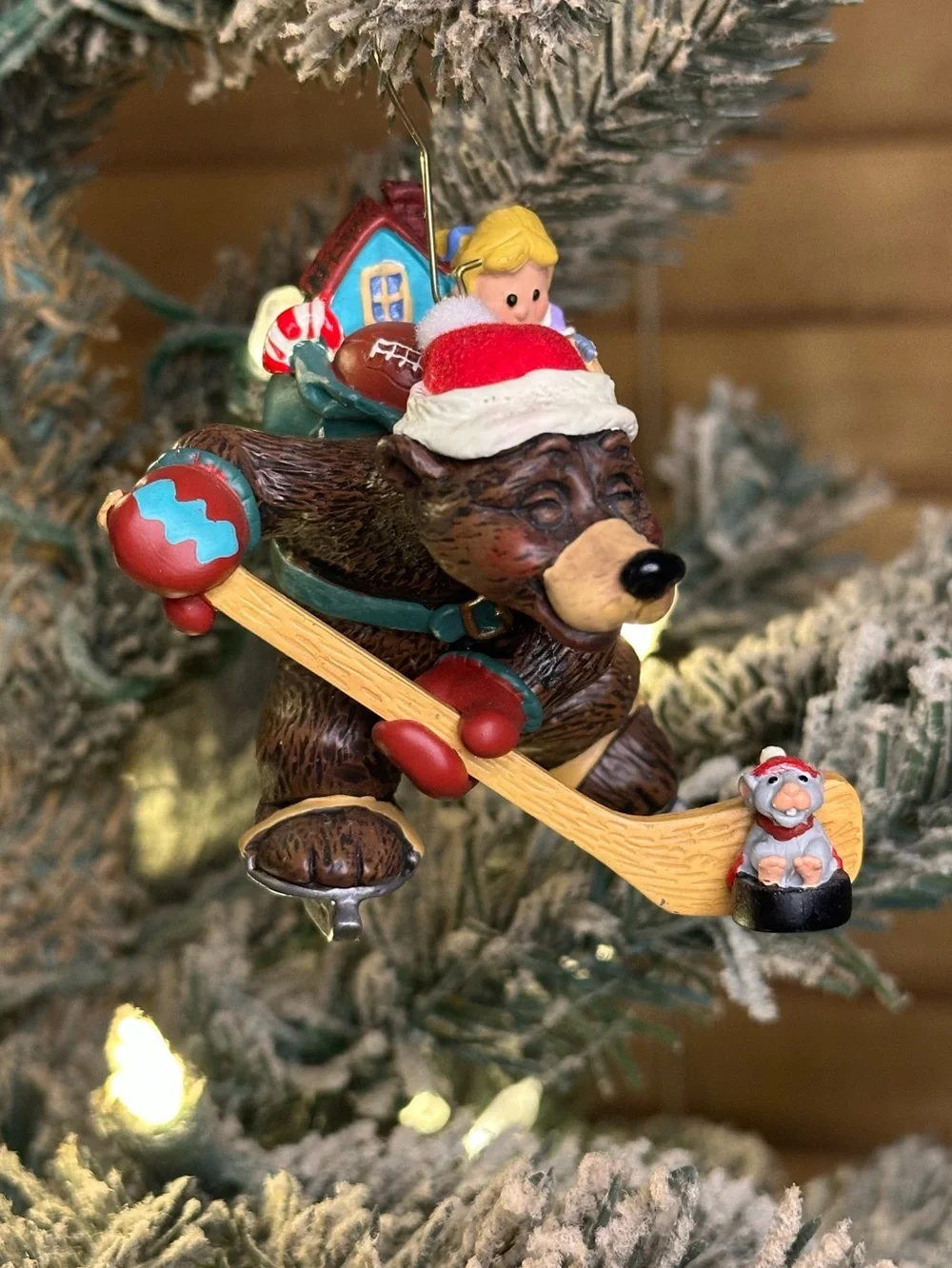 2005 Hallmark Hockey Thrills – Nick & Christopher #2 Repaint/Colorway